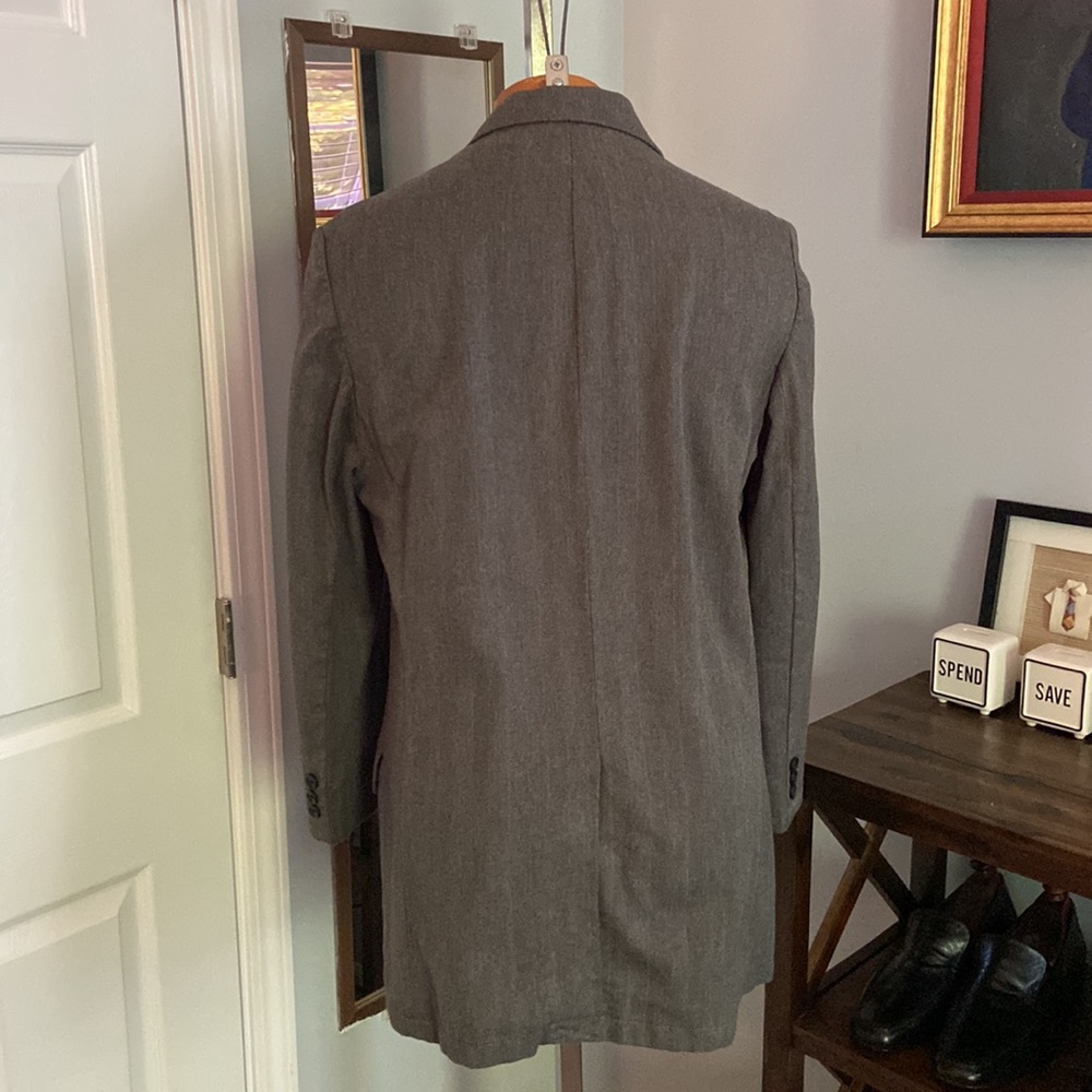 Gap Jacket Size Medium - image 2